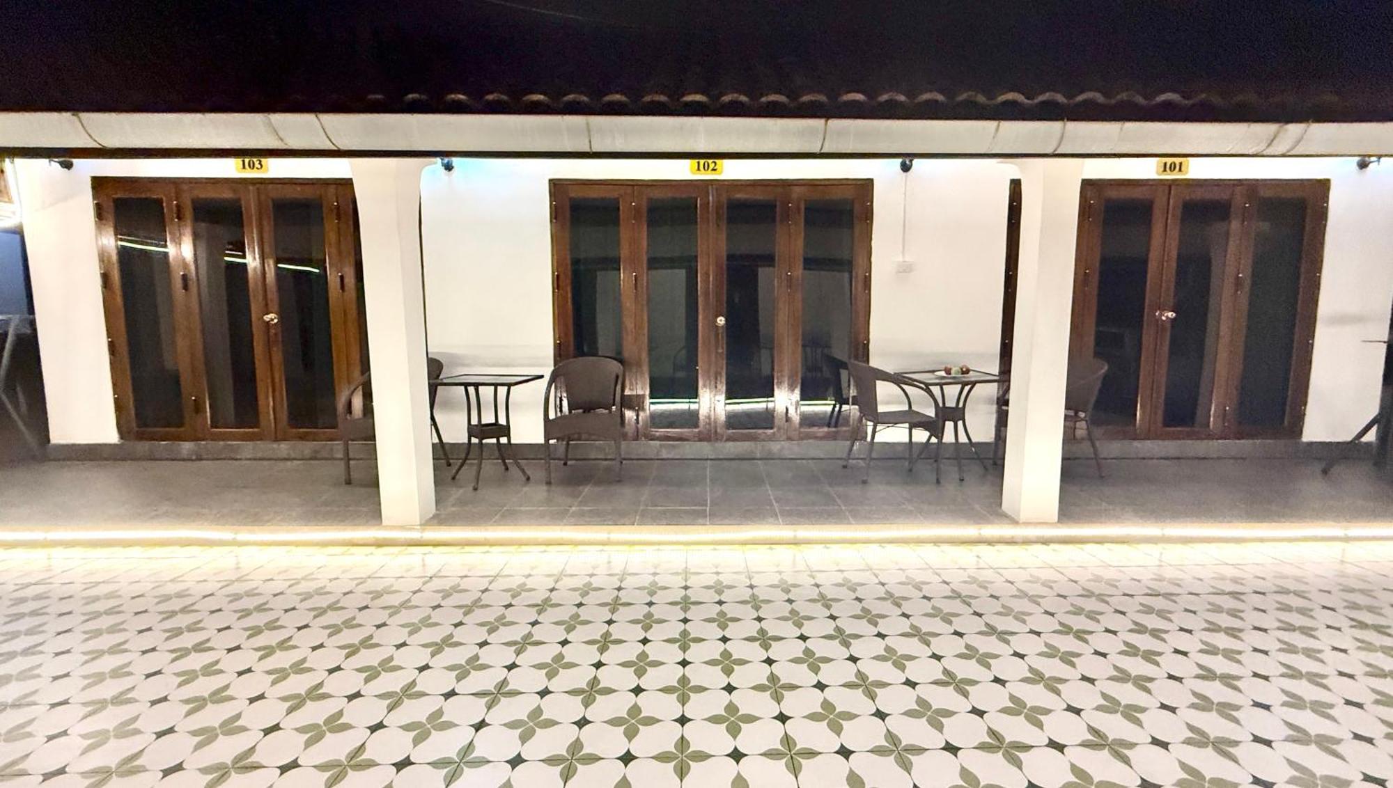 Xin Ya Duo Hotel Luang Prabang Bagian luar foto